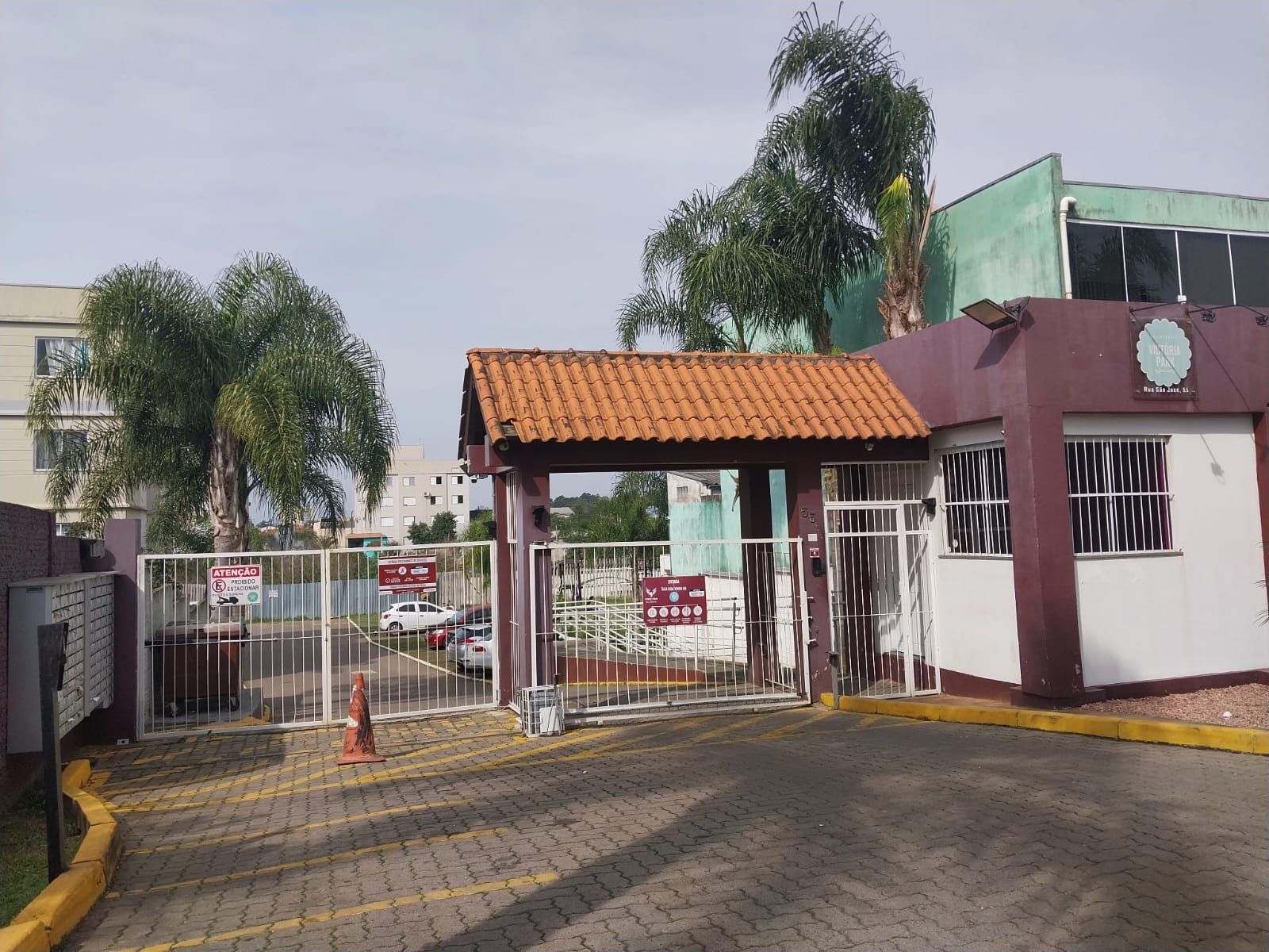 Apartamento à venda com 2 quartos, 51m² - Foto 3