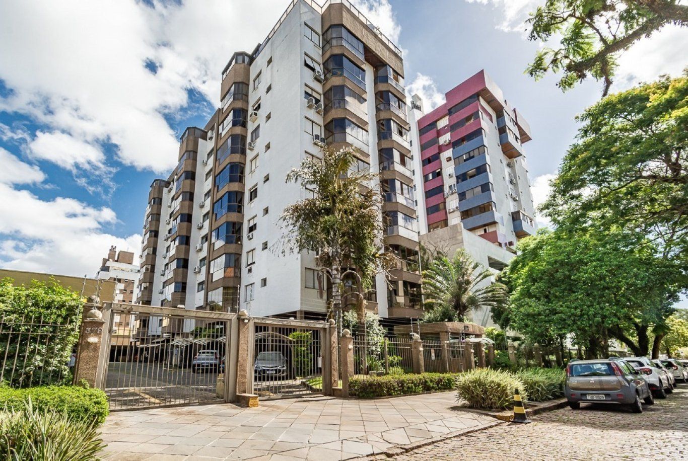 Apartamento com 105m², 3 dormitórios no bairro Santa Tereza em Porto Alegre para Comprar