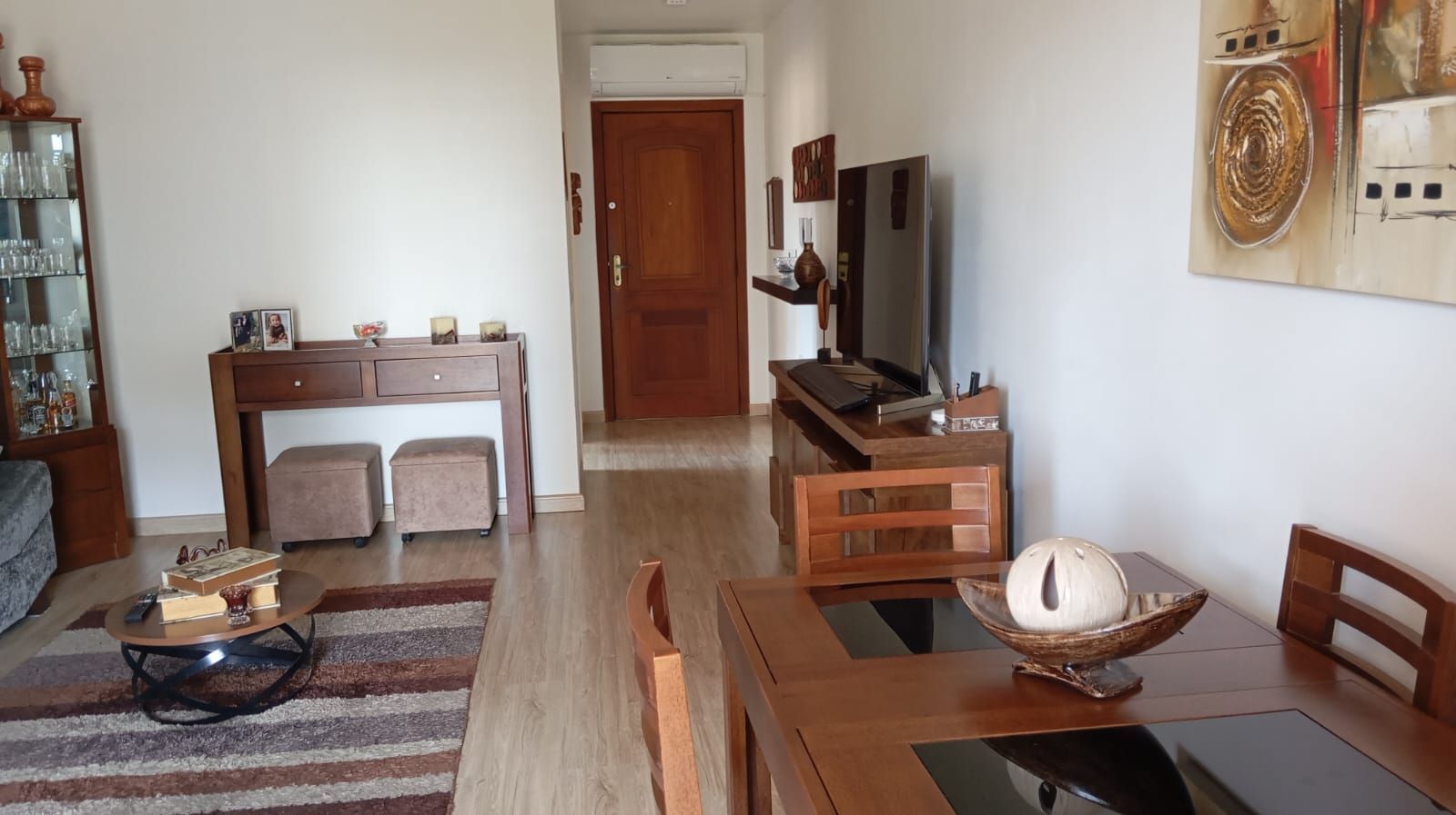 Apartamento à venda com 3 quartos, 48m² - Foto 2