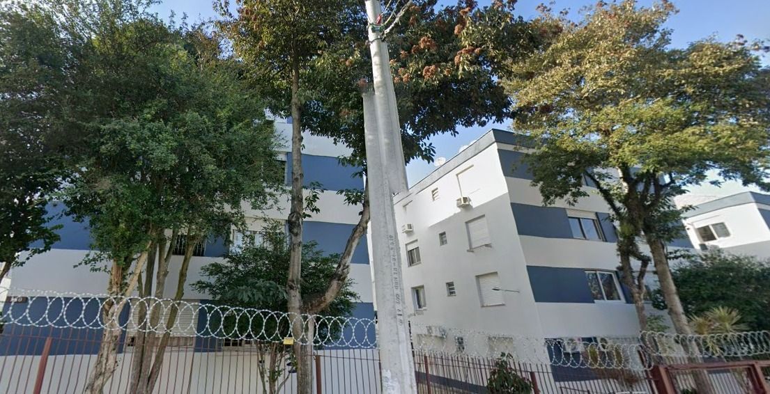 Apartamento térreo de 2 quartos no bairro Jardim Leopoldina.
