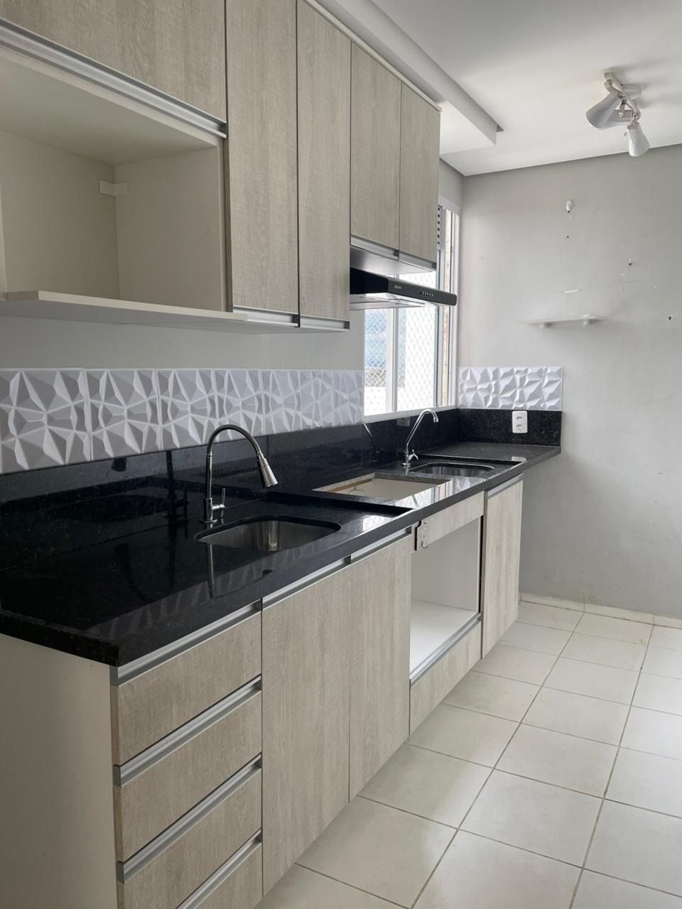 Apartamento, 2 dormitórios no bairro Rubem Berta em Porto Alegre para Comprar