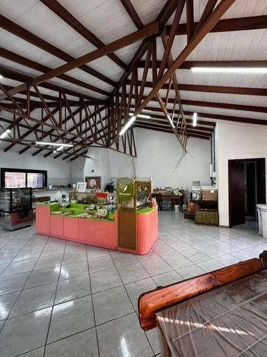 Casa com 3 dormitórios no no centro de Gravataí.