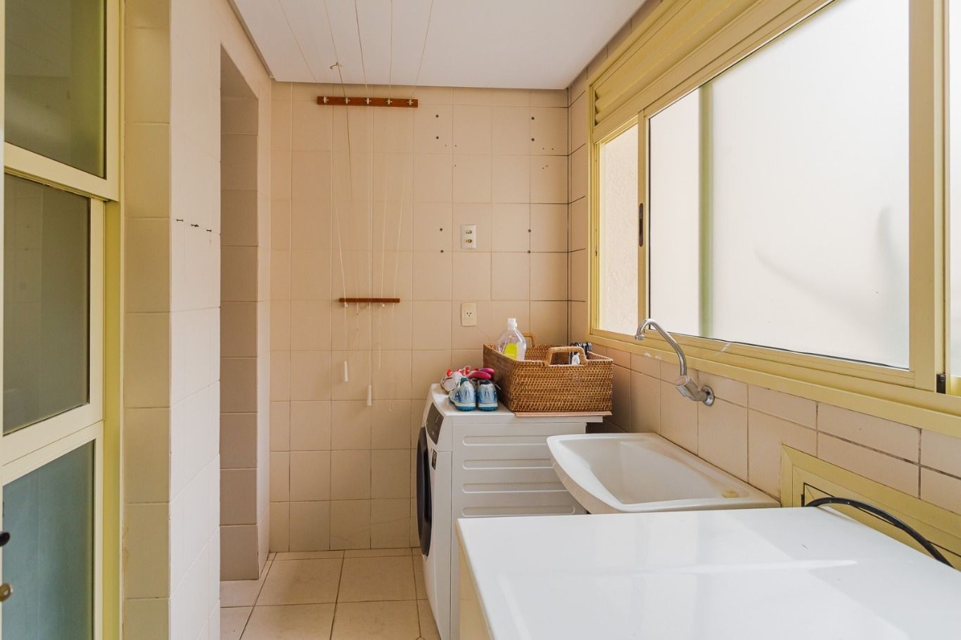Apartamento à venda com 2 quartos, 12m² - Foto 19