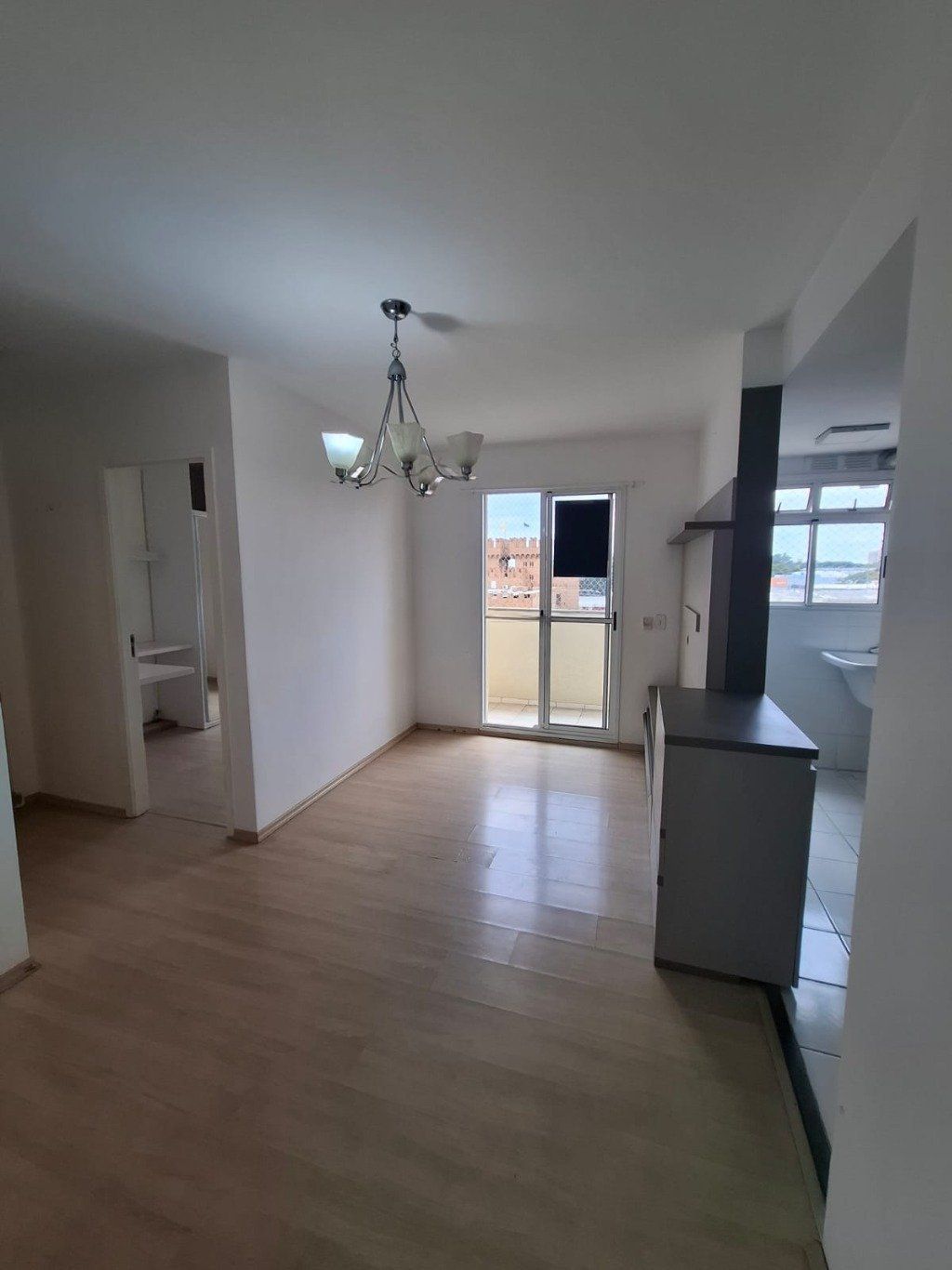 Apartamento 2 Quartos, Suíte, Vaga, Elevador no Condomínio Boulevard