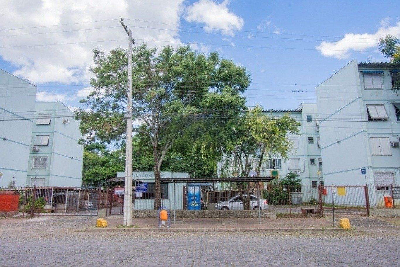 Apartamento à venda com 41m², 1 quarto no bairro Humaitá em Porto Alegre