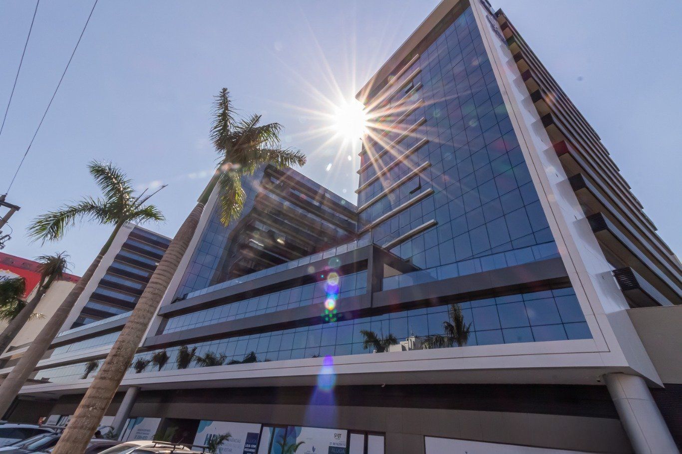 Apartamento com 1  Dormitório com piscina e Elevador no Centro de Canoas.