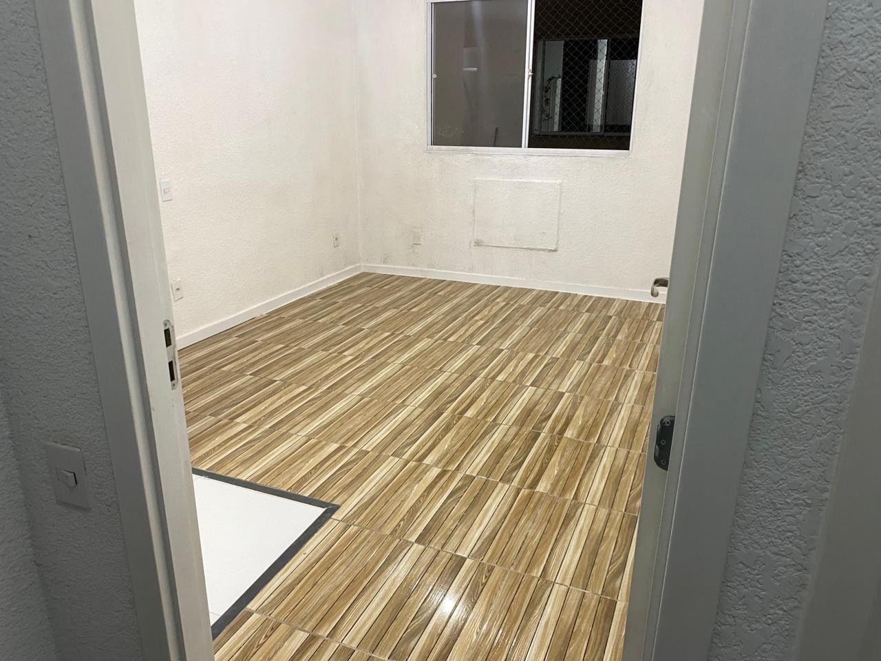 Apartamento 2 quartos no Bairro Jardim Leopoldina em Porto Alegre para Comprar — foto 4