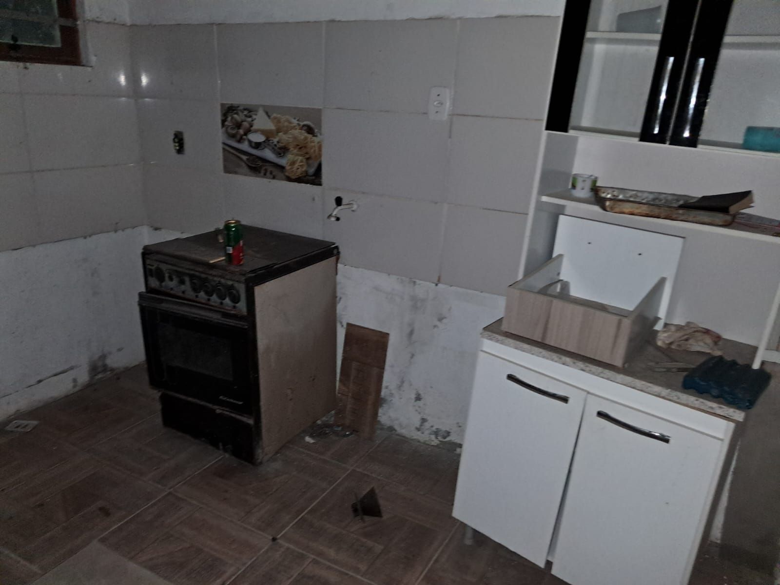 Sobrado de 2 quartos, suíte e 2 vagas no bairro Ponta Grossa. — foto 3