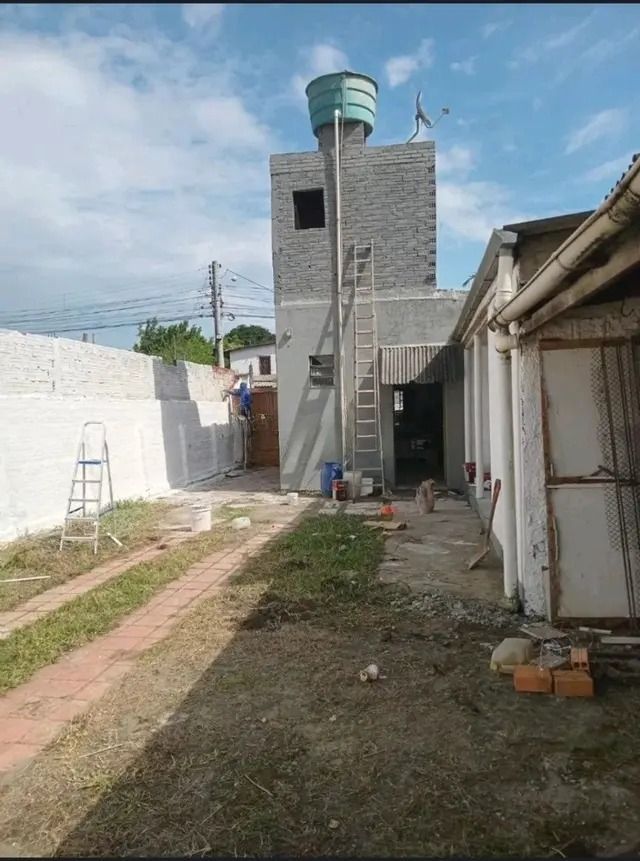 Casa de 3 dormitórios e 2 vagas de garagem no bairro vera Cruz Gravataí.