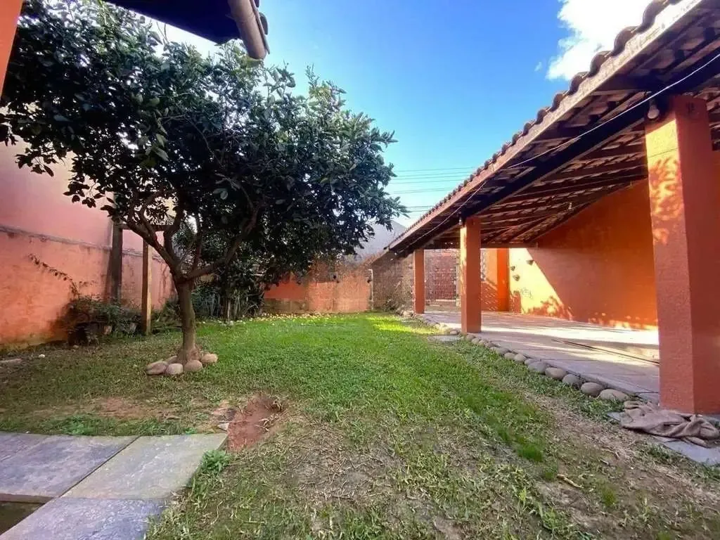 Casa de 2 dormitórios e 2 vagas de garagem em loteamento timbuava Gravataí.