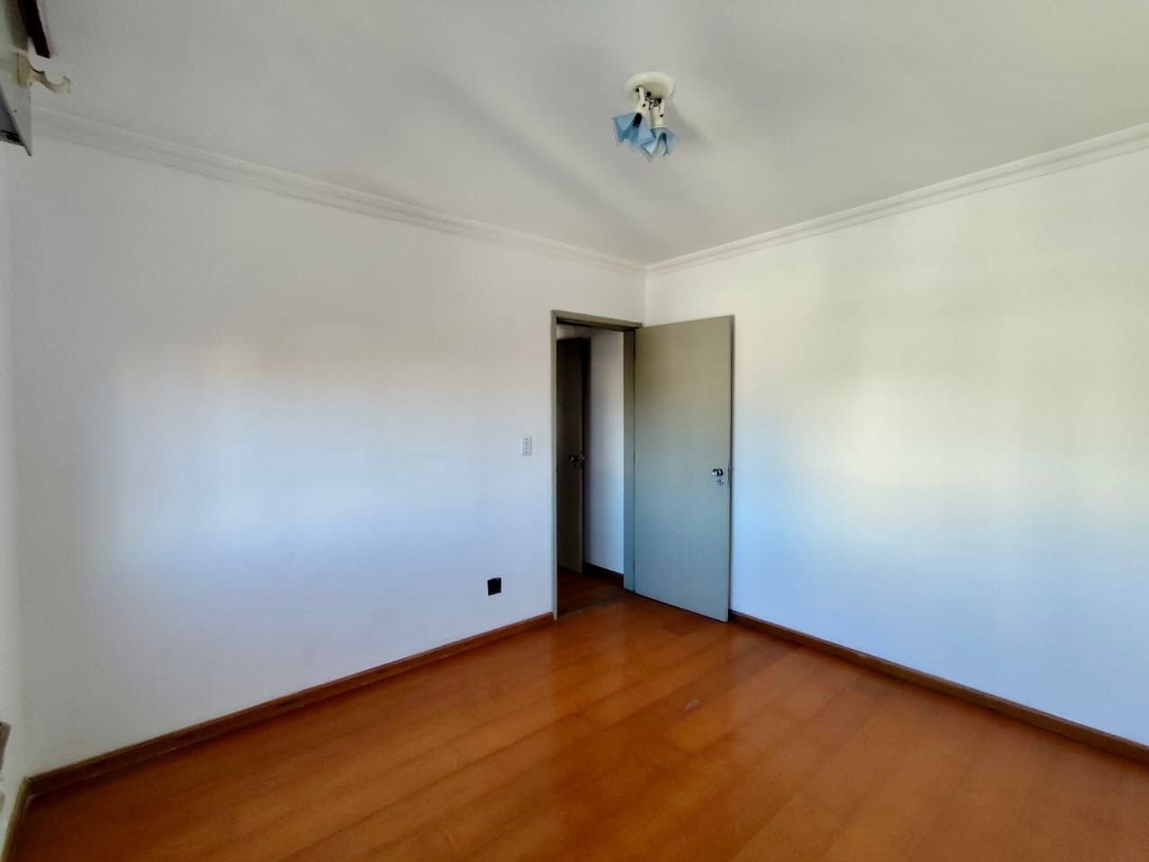 Apartamento 1 dormitório à venda, 48 m² por R$ 215.000,00 - Partenon — foto 2