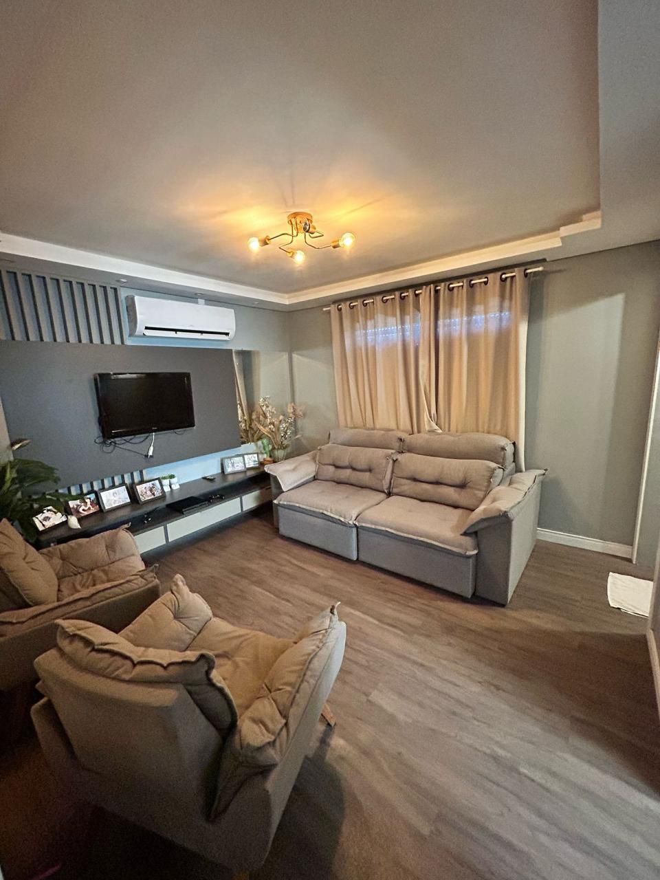 Casa, 3 quartos, 110 m² - Foto 1