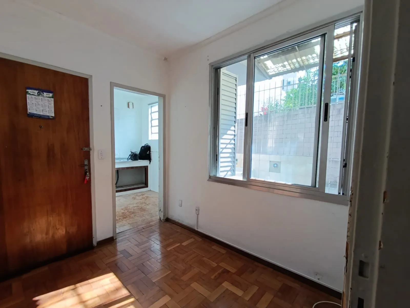Apartamento, 2 dormitórios no bairro Petrópolis em Porto Alegre para Comprar