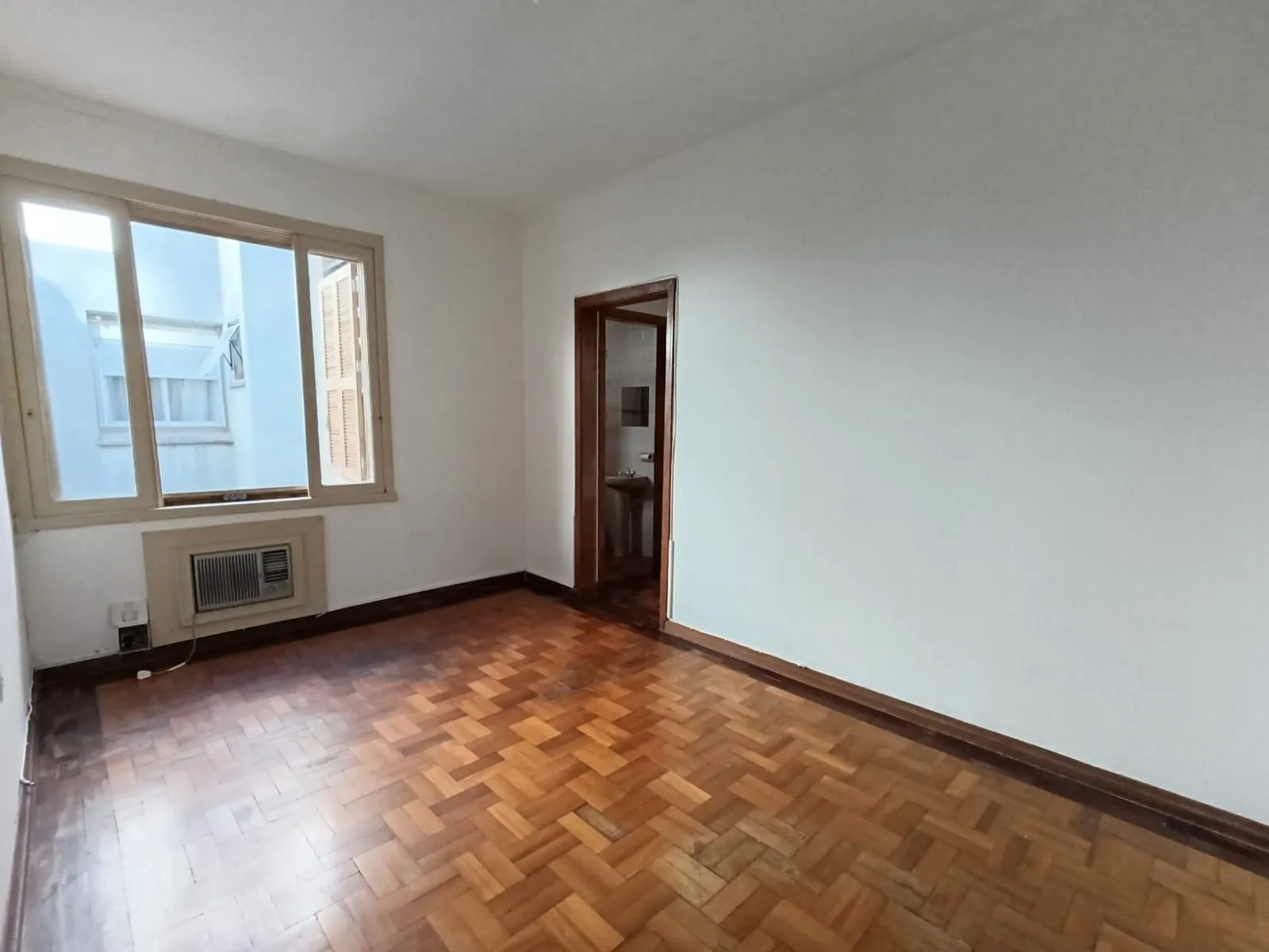 Apartamento de 2 dormitórios no bairro Praia de Belas