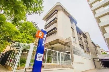 Sala em Conjunto Comercial no Bairro Floresta em Porto Alegre.