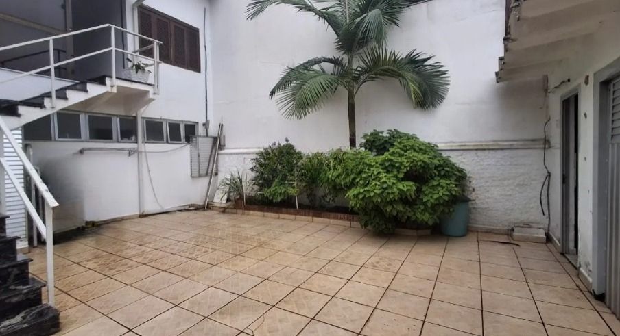 Casa à venda com 4 quartos, 345m² - Foto 9
