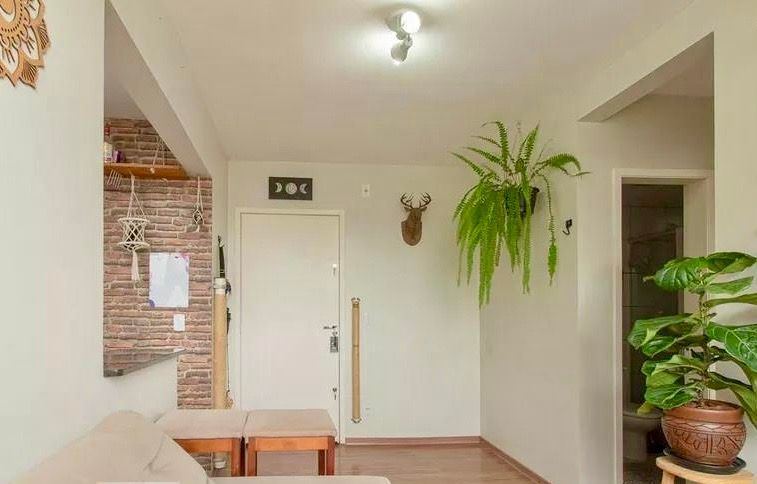 Apartamento, 2 dormitórios no bairro Sarandi em Porto Alegre para Comprar