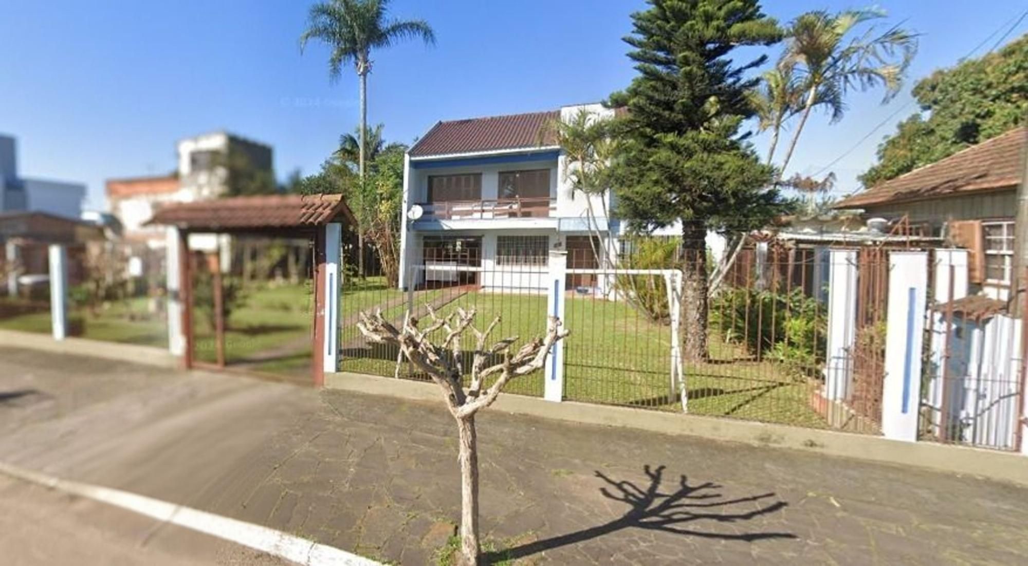 Casa, 3 quartos, 238 m² - Foto 3