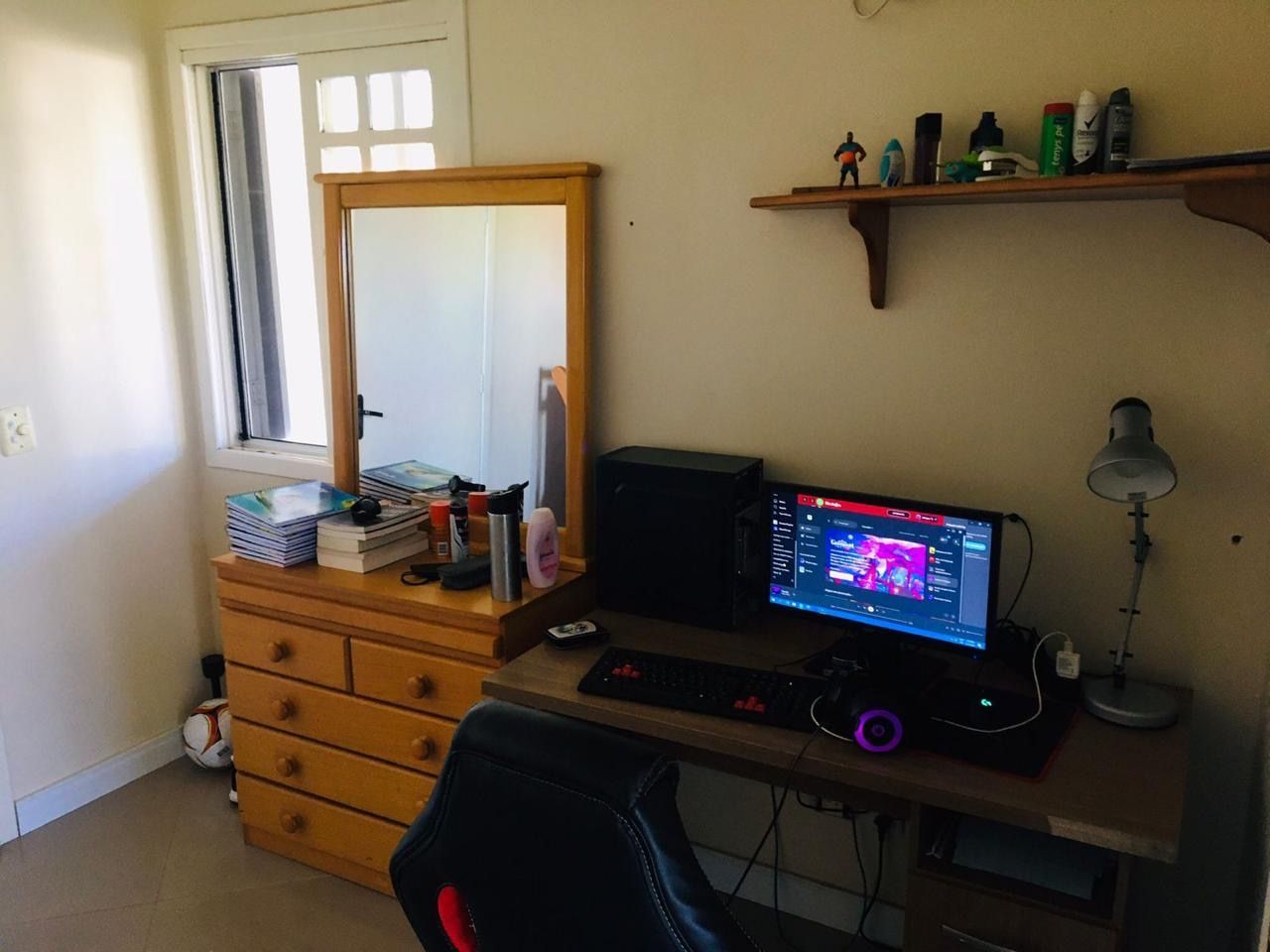 Casa à venda com 3 quartos, 314m² - Foto 6