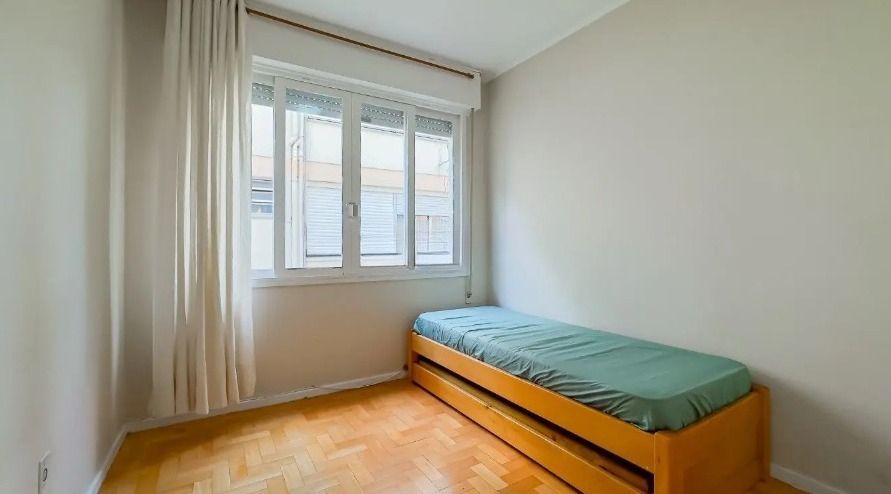 Apartamento à venda com 2 quartos, 75m² - Foto 14