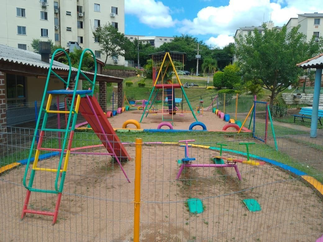 Apartamento com 2 dormitórios no Bairro Vila Nova