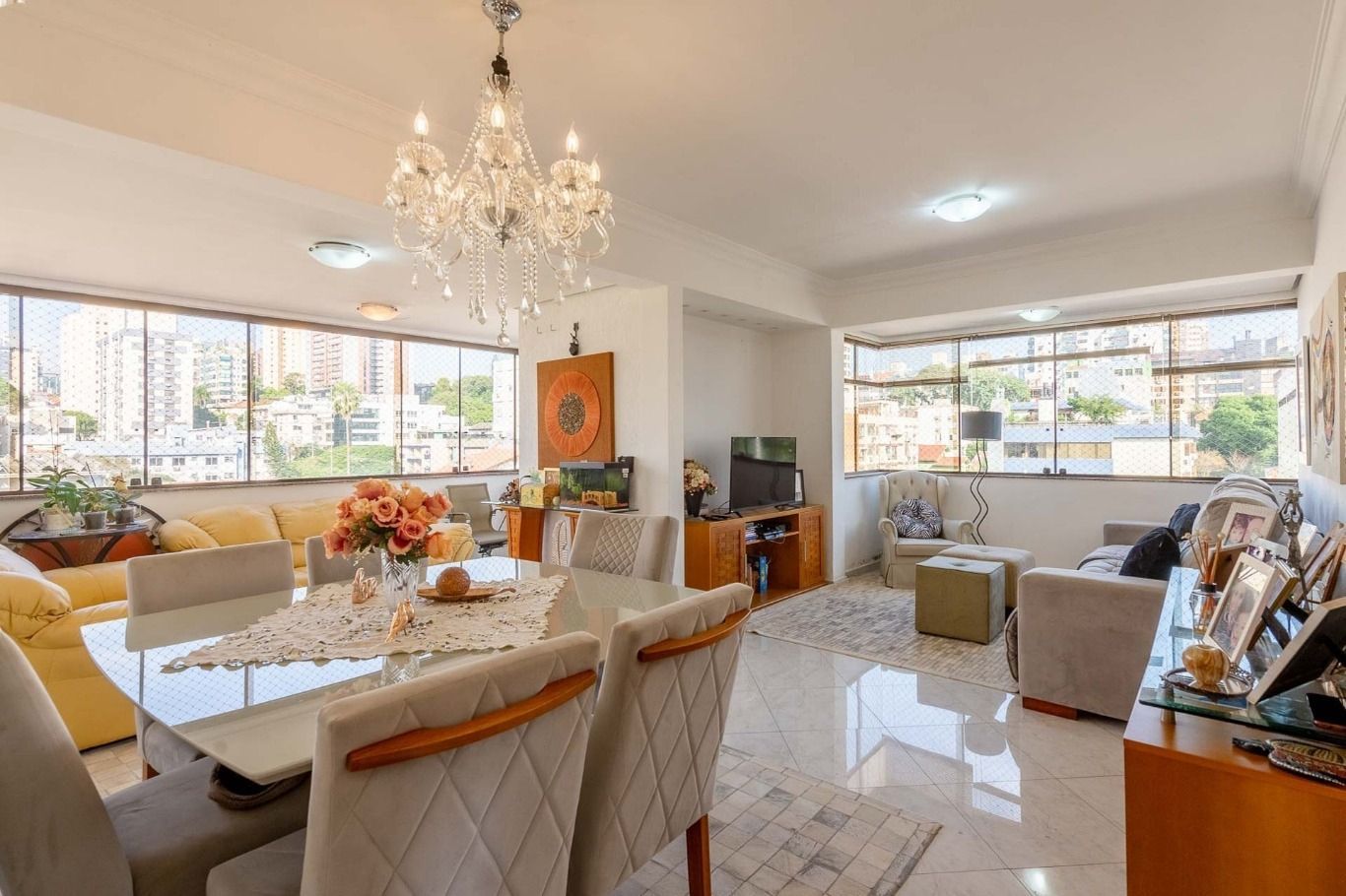 Apartamento, 3 quartos, 100 m² - Foto 1