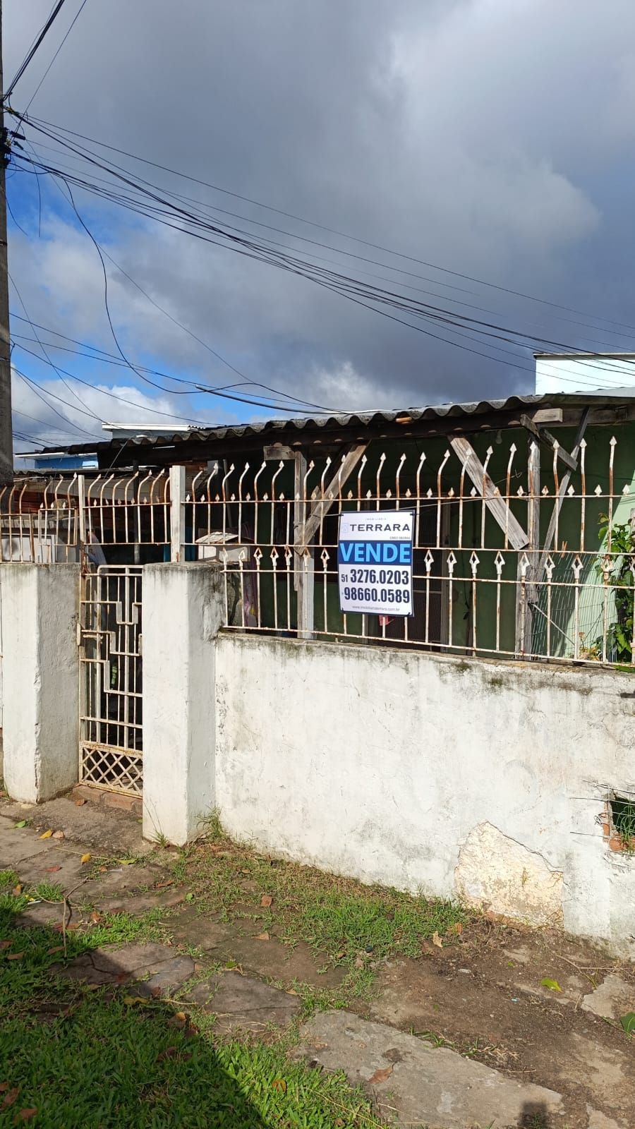 Casa mista 6 quartos e 3 vagas no bairro Santa Rosa