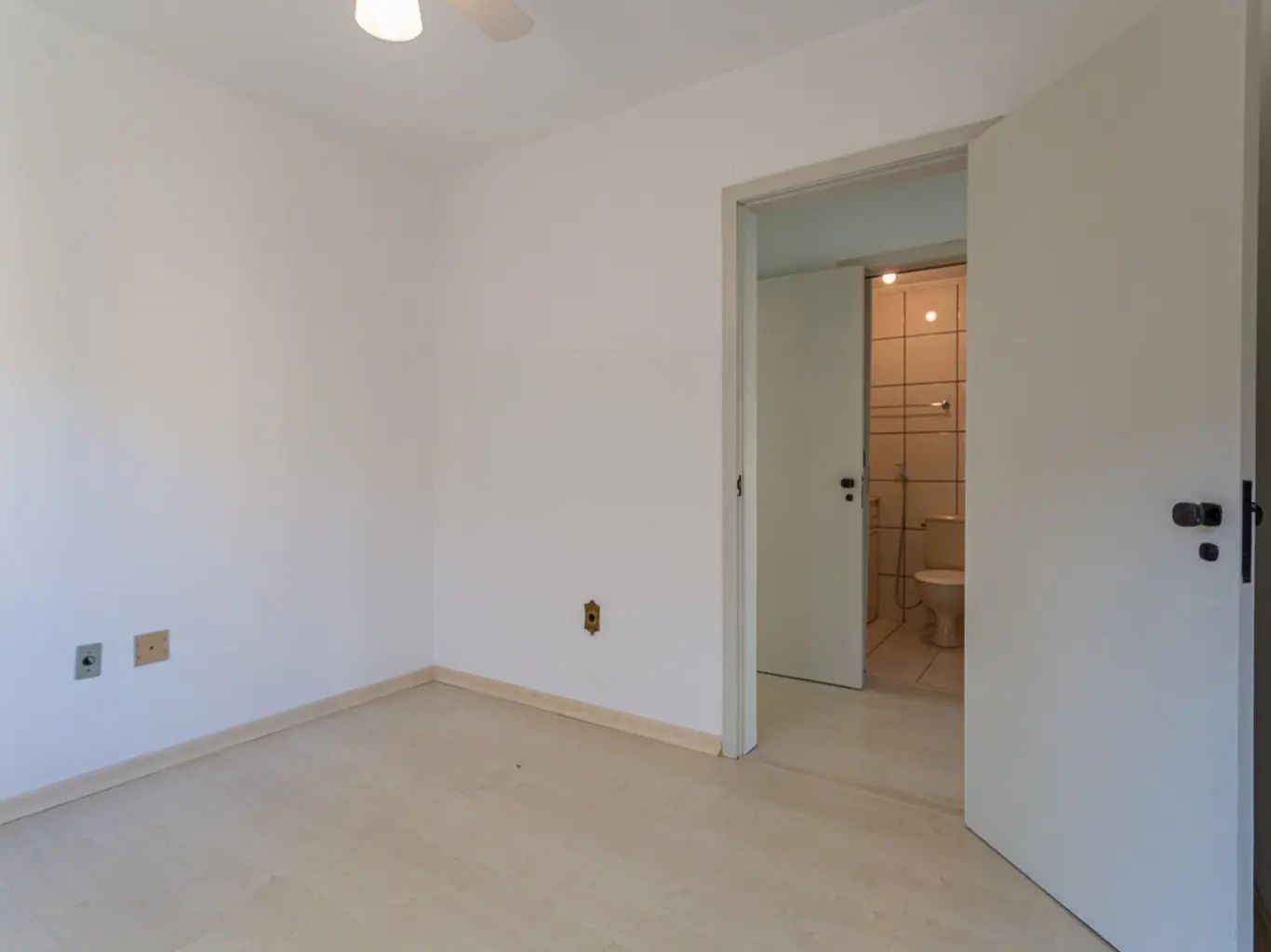 Apartamento à venda com 3 quartos, 82m² - Foto 13