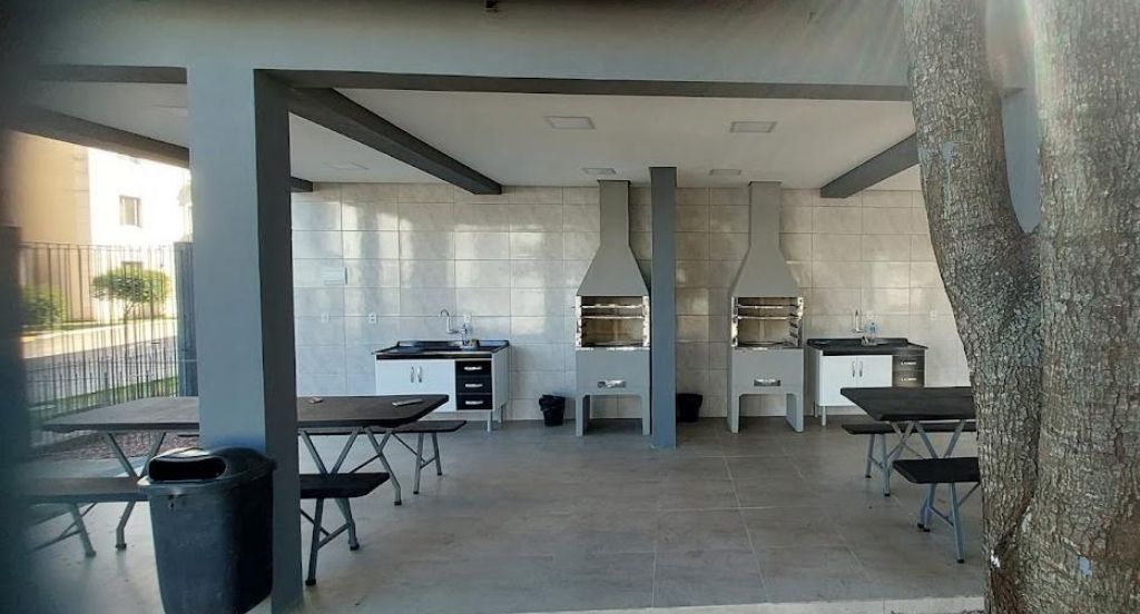 Apartamento Térreo 2 quartos com vaga no Bairro Jardim Leopoldina Porto Alegre — foto 4
