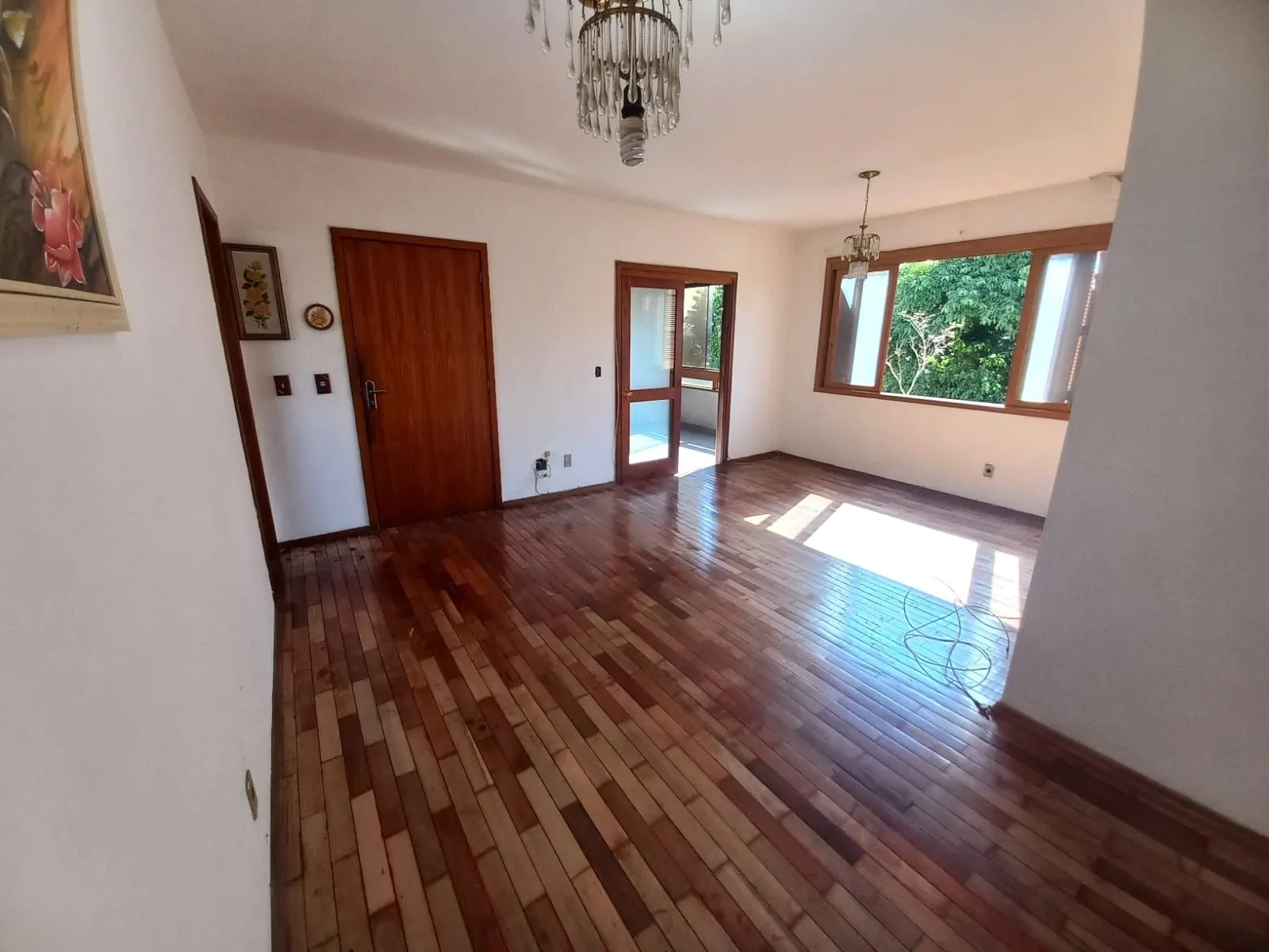 Apartamento, 3 dormitórios no bairro Jardim Itu em Porto Alegre para Comprar