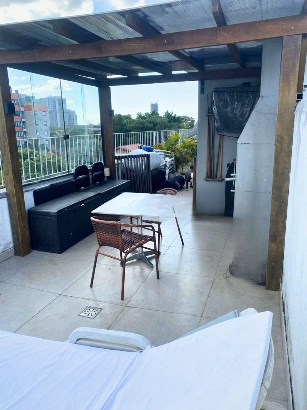 Apartamento à venda com 121m², 2 quartos, 1 vaga no bairro Camaquã em Porto Alegre