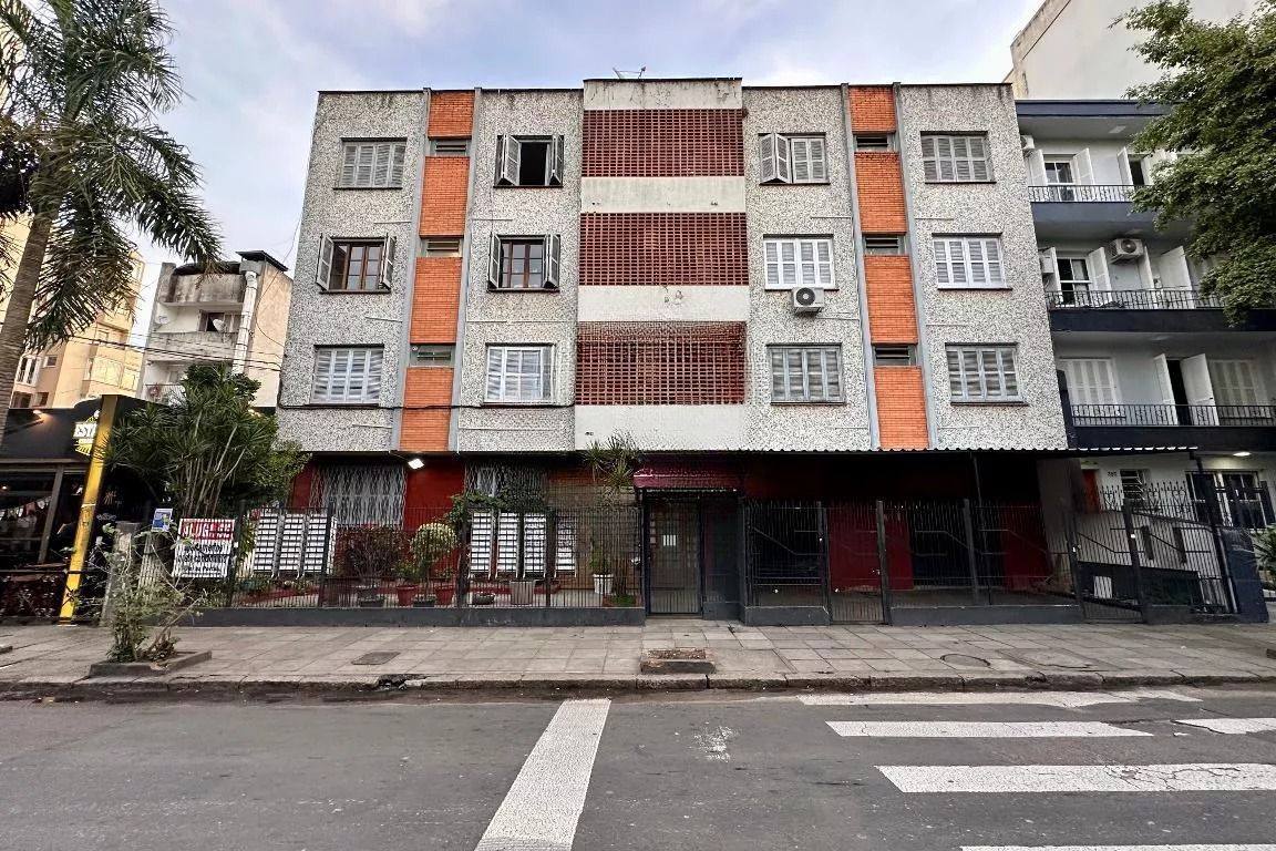 Apartamento à venda com 41m², 1 quarto no bairro Cidade Baixa em Porto Alegre