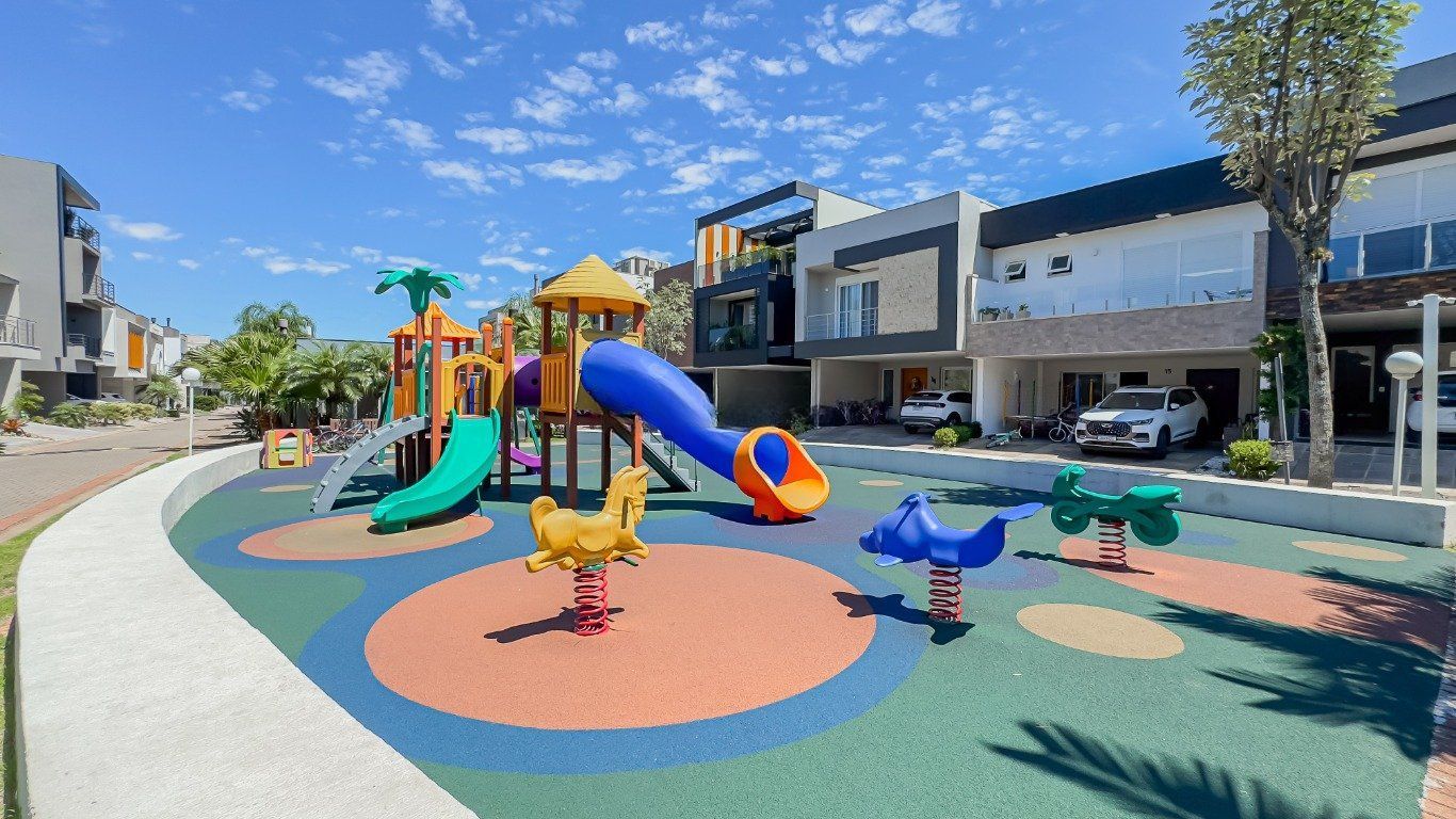 Casa de Condomínio à venda com 3 quartos, 234m² - Foto 40