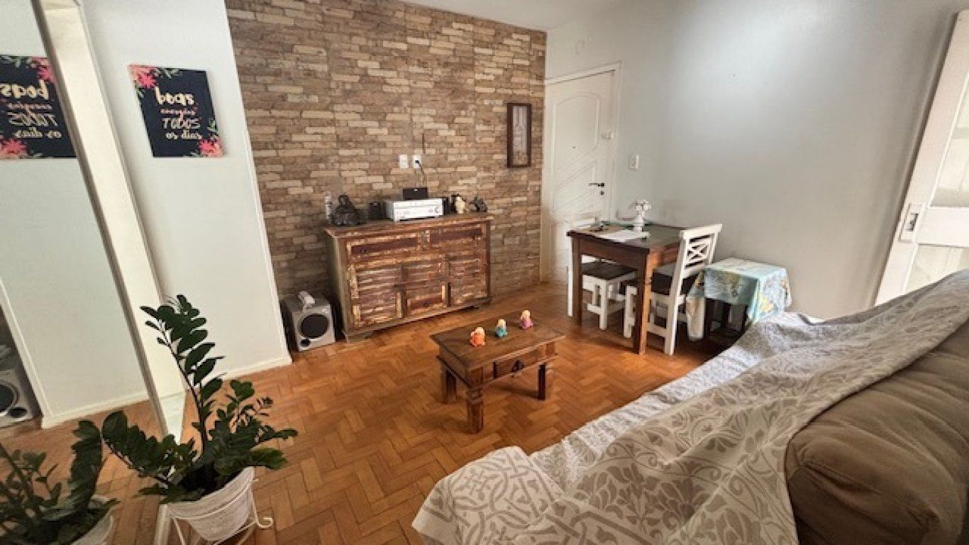 Apartamento à venda com 1 quarto, 45m² - Foto 1