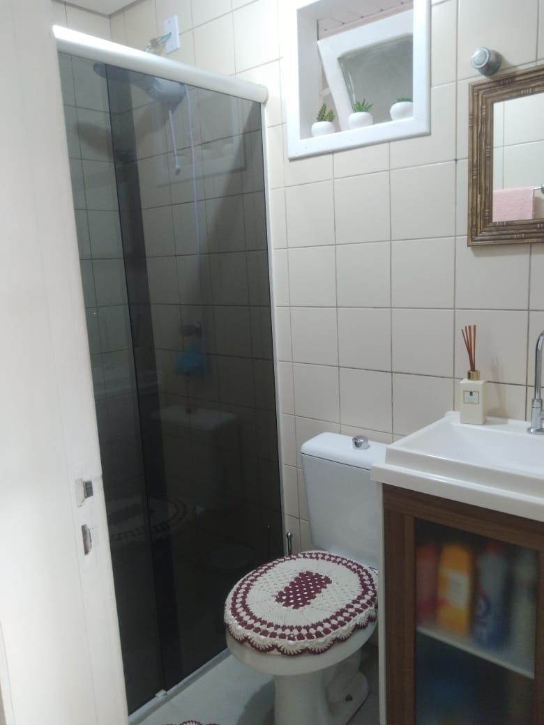 Casa à venda com 3 quartos, 64m² - Foto 17