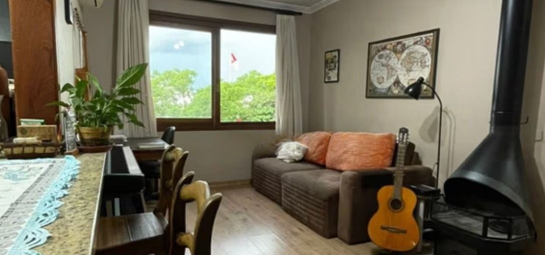 Apartamento, 1 dormitório no bairro Santa Tereza em Porto Alegre para Comprar