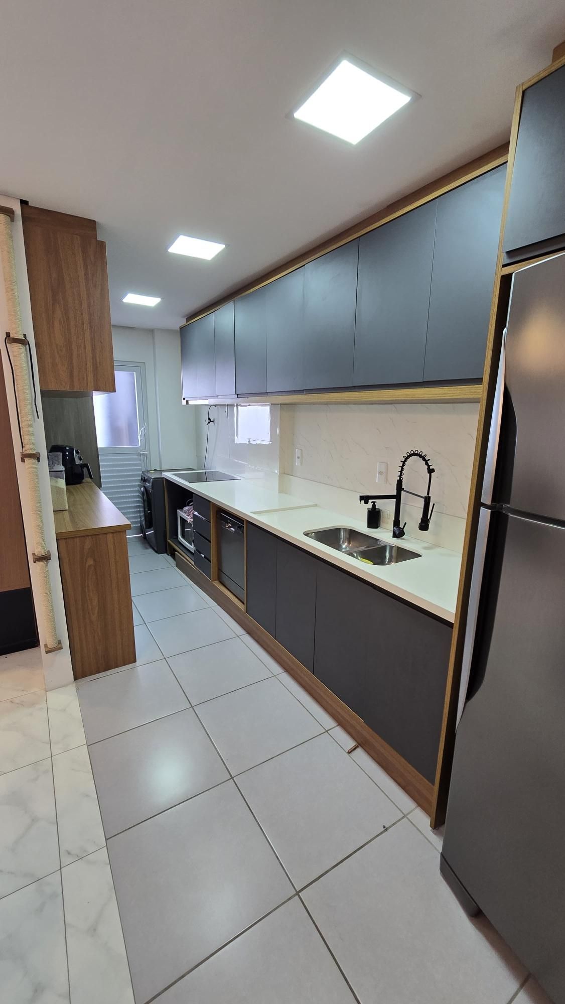 Apartamento à venda com 2 quartos, 69m² - Foto 10