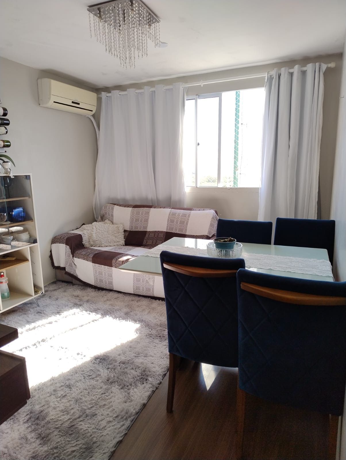 Apartamento Semi Mobiliado de 2 quartos Condomínio Pampas 2