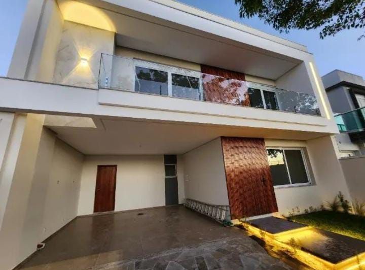 Casa Duplex Nova com 3 suítes no Mont Serrat em Canoas