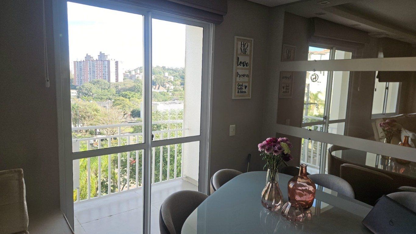 Apartamento mobiliado de 3 dormitórios bairro Morro Santana