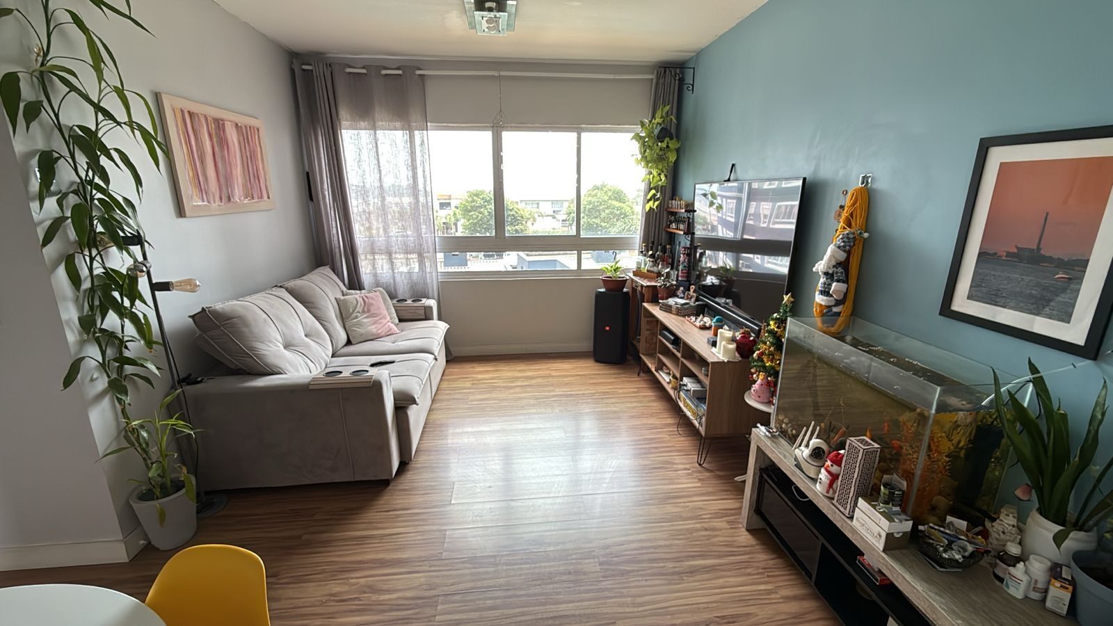 Apartamento de 2 quartos com 49 metros privativos e 1 vaga de garagem