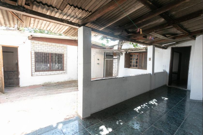 Casa à venda com 3 quartos, 54m² - Foto 13