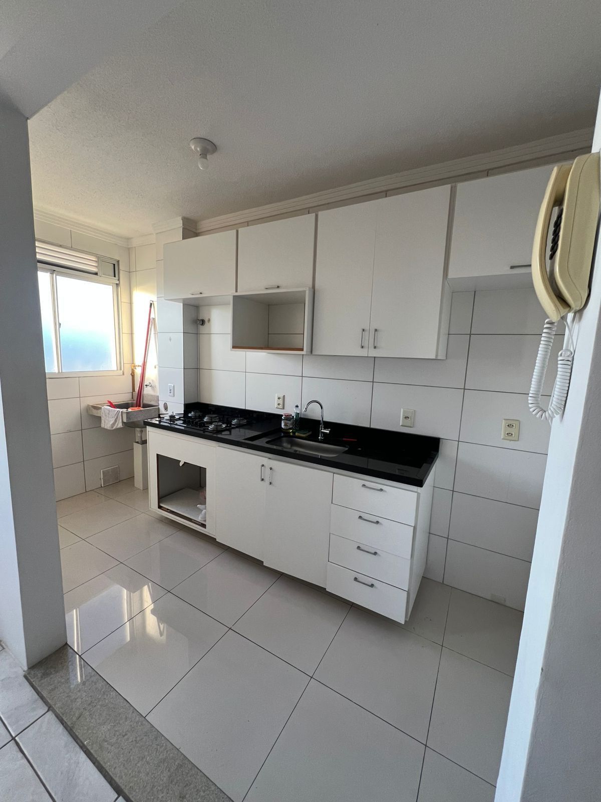 Apartamento  2 dormitórios em condomínio fechado com piscina e infra completa