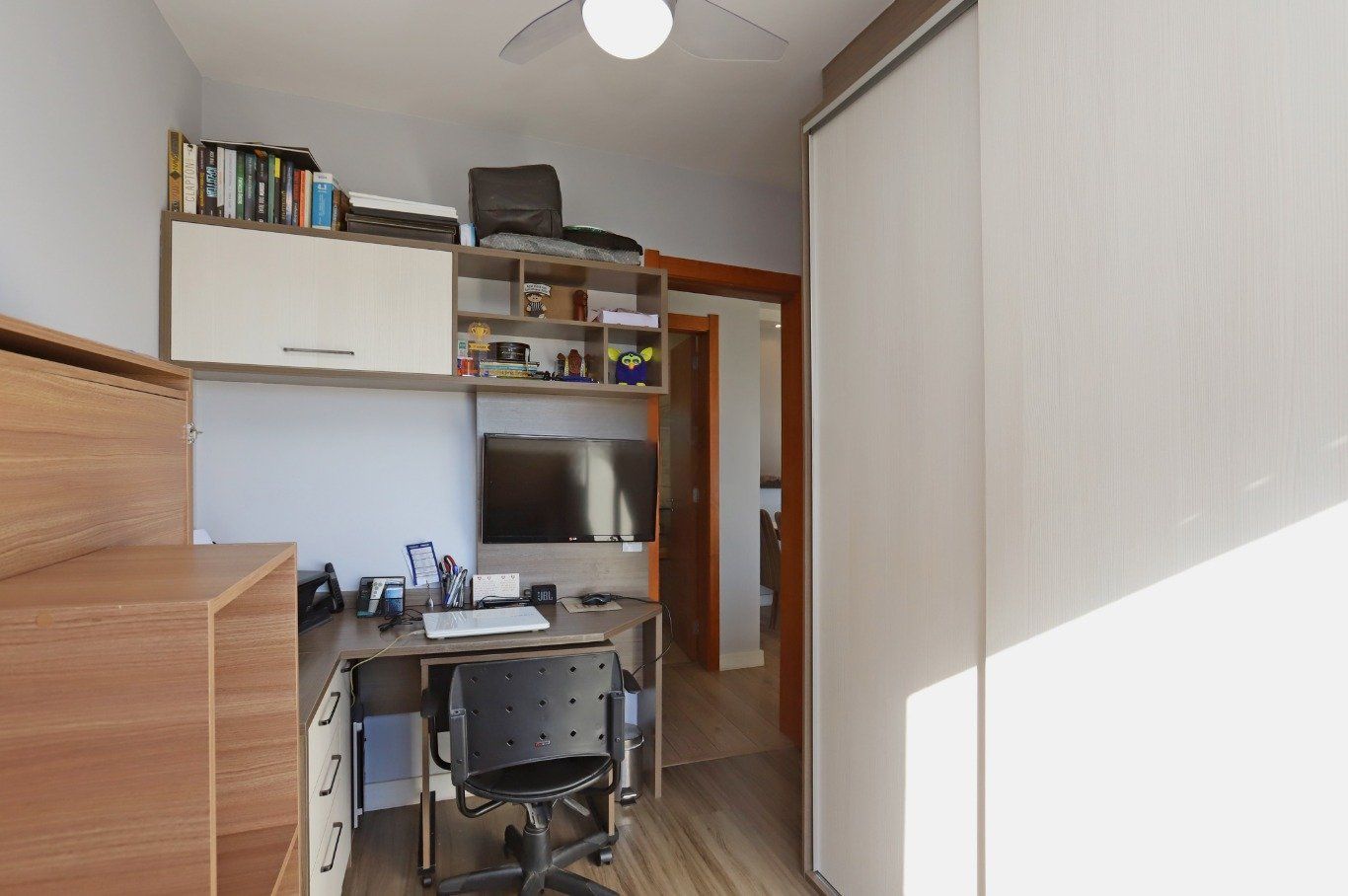 Apartamento à venda com 2 quartos, 61m² - Foto 19