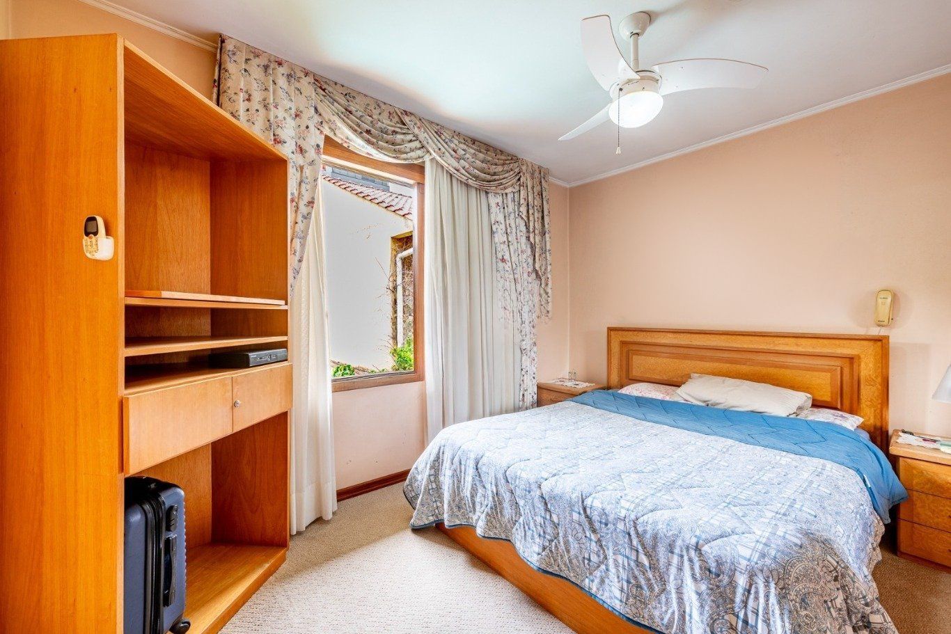 Casa à venda com 3 quartos, 199m² - Foto 8