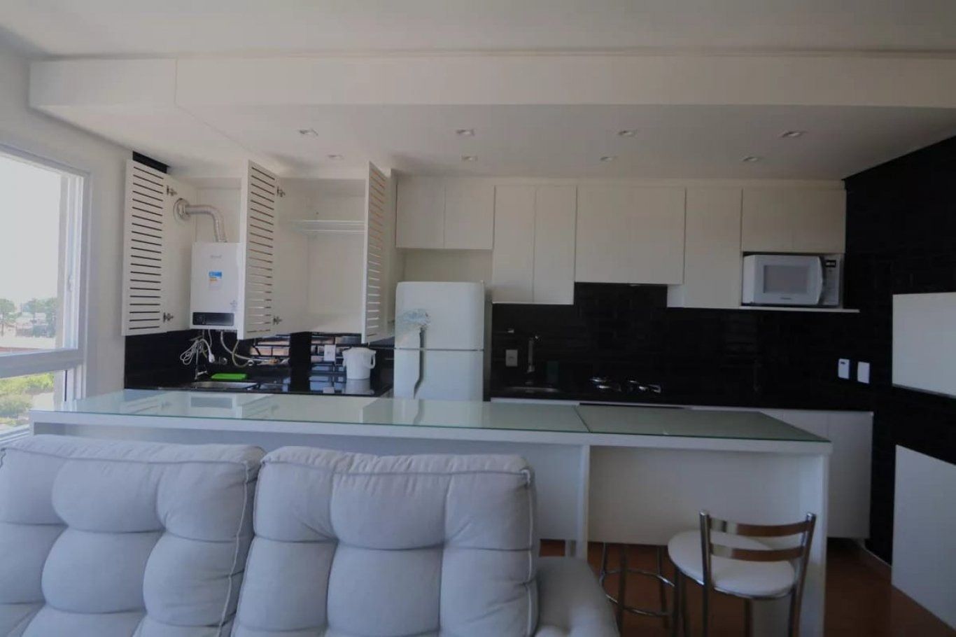 Apartamento, 2 dormitórios no bairro Centro em Canoas para Comprar
