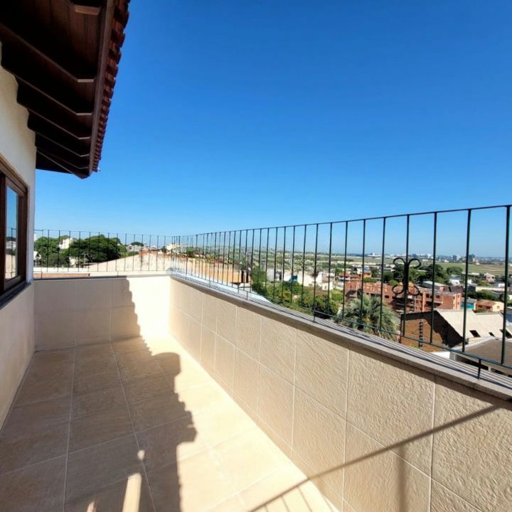 Cobertura com 251m², 3 dormitórios no bairro Jardim Floresta em Porto Alegre para Comprar