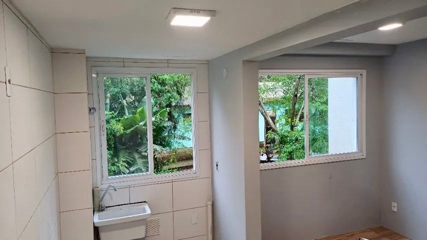 Apartamento 2 dormitórios em condomínio fechado piscina, Centro Viamão