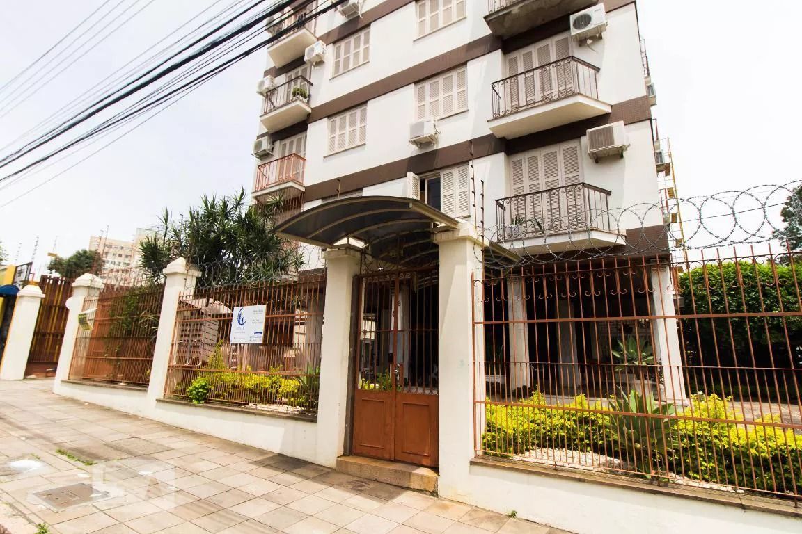 Apartamento com 50m², 1 dormitório no bairro Partenon em Porto Alegre para Comprar