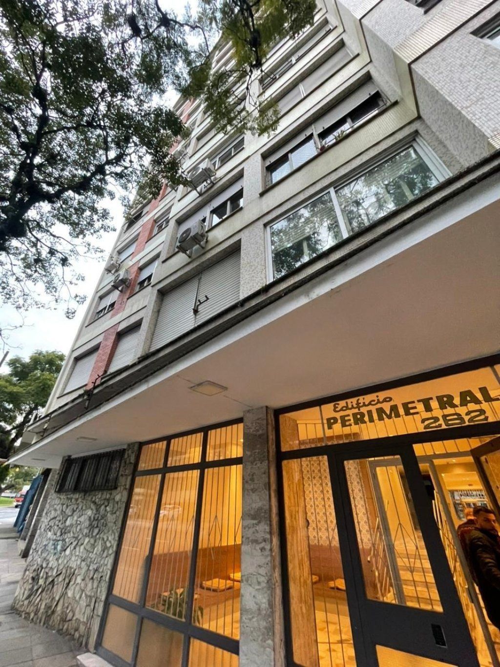 Apartamento à venda com 103m², 2 quartos no bairro Centro Histórico em Porto Alegre